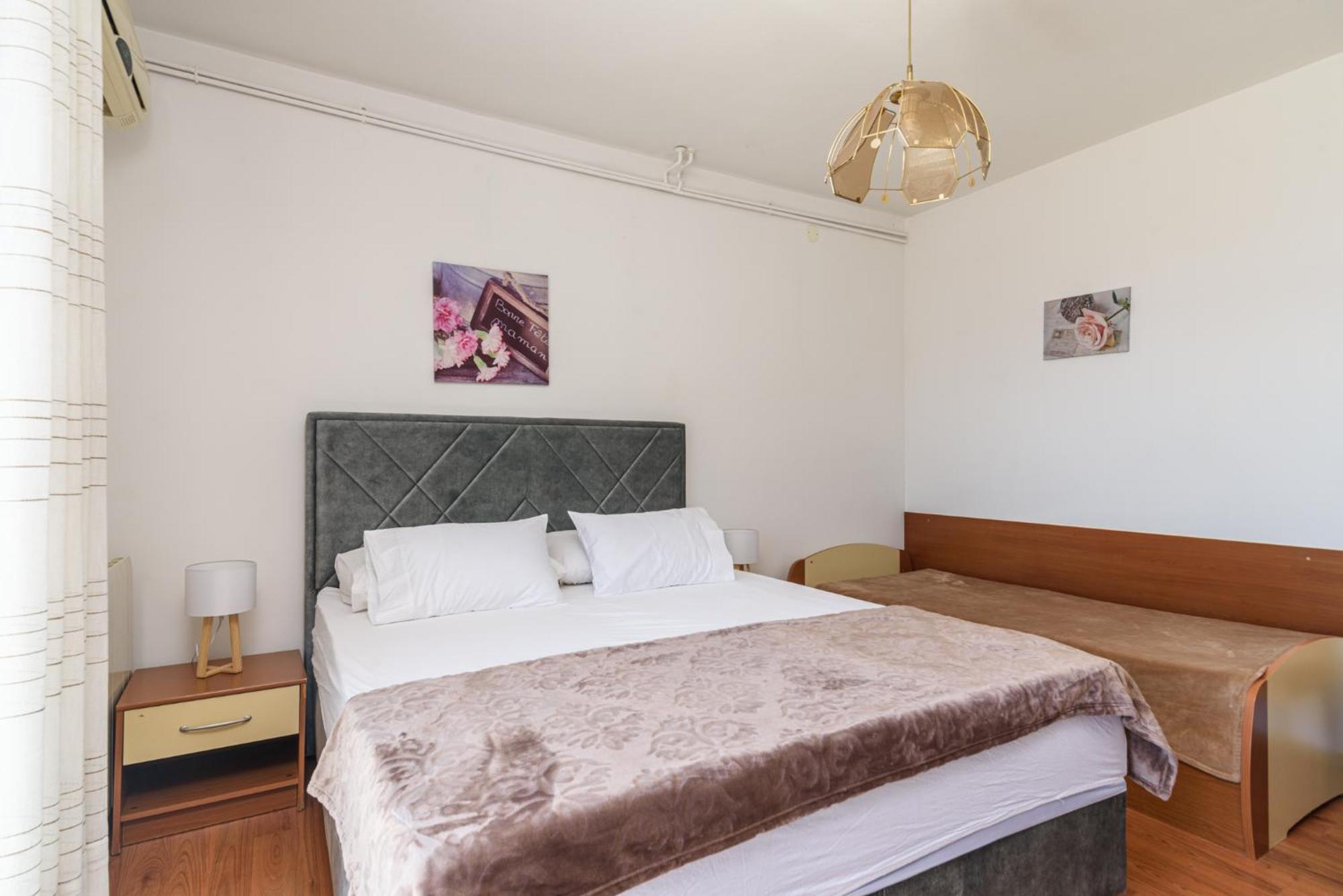 Apartments Villa Ivanka Trogir Exterior photo