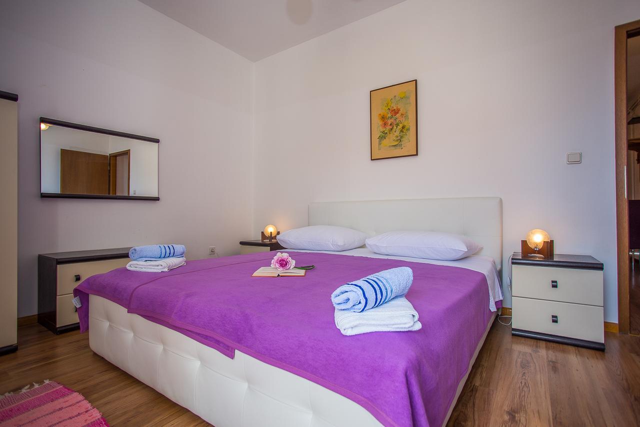 Apartments Villa Ivanka Trogir Exterior photo